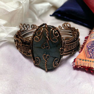 Antique copper, labradorite bracelet